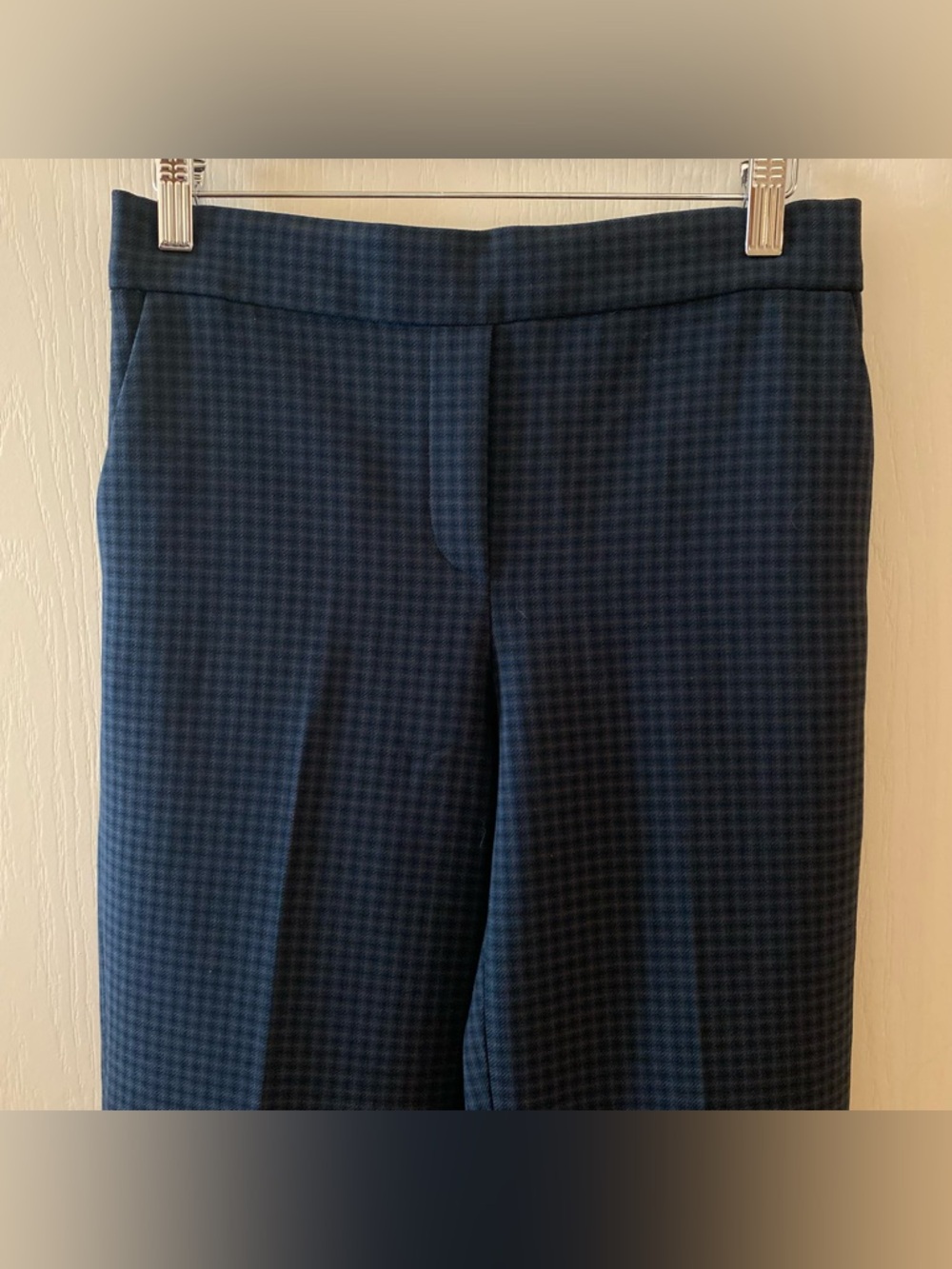 ARITZIA Babaton Conan Cropped Pant in Plaid - 4 - Picture 6 of 11